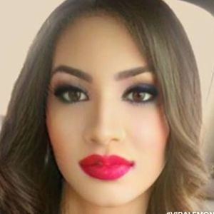 Meet your Posher, Selina